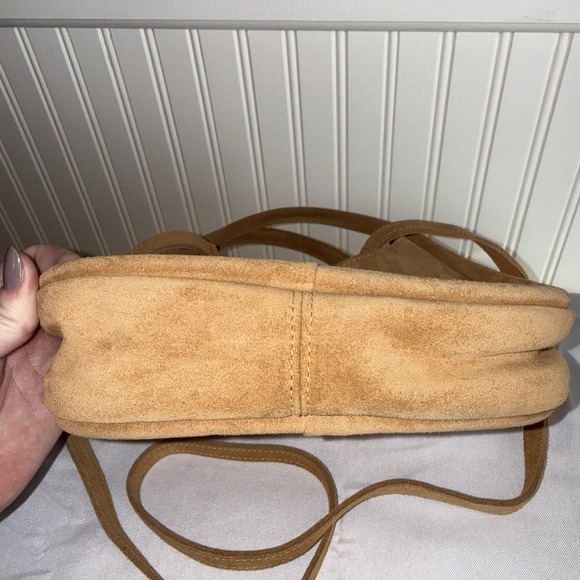 OLIVEVE EMILIA SMALL TOP HANDLE CROSSBODY BAG PURSE BROWN TAN ITALIAN SUEDE - Picture 5 of 16